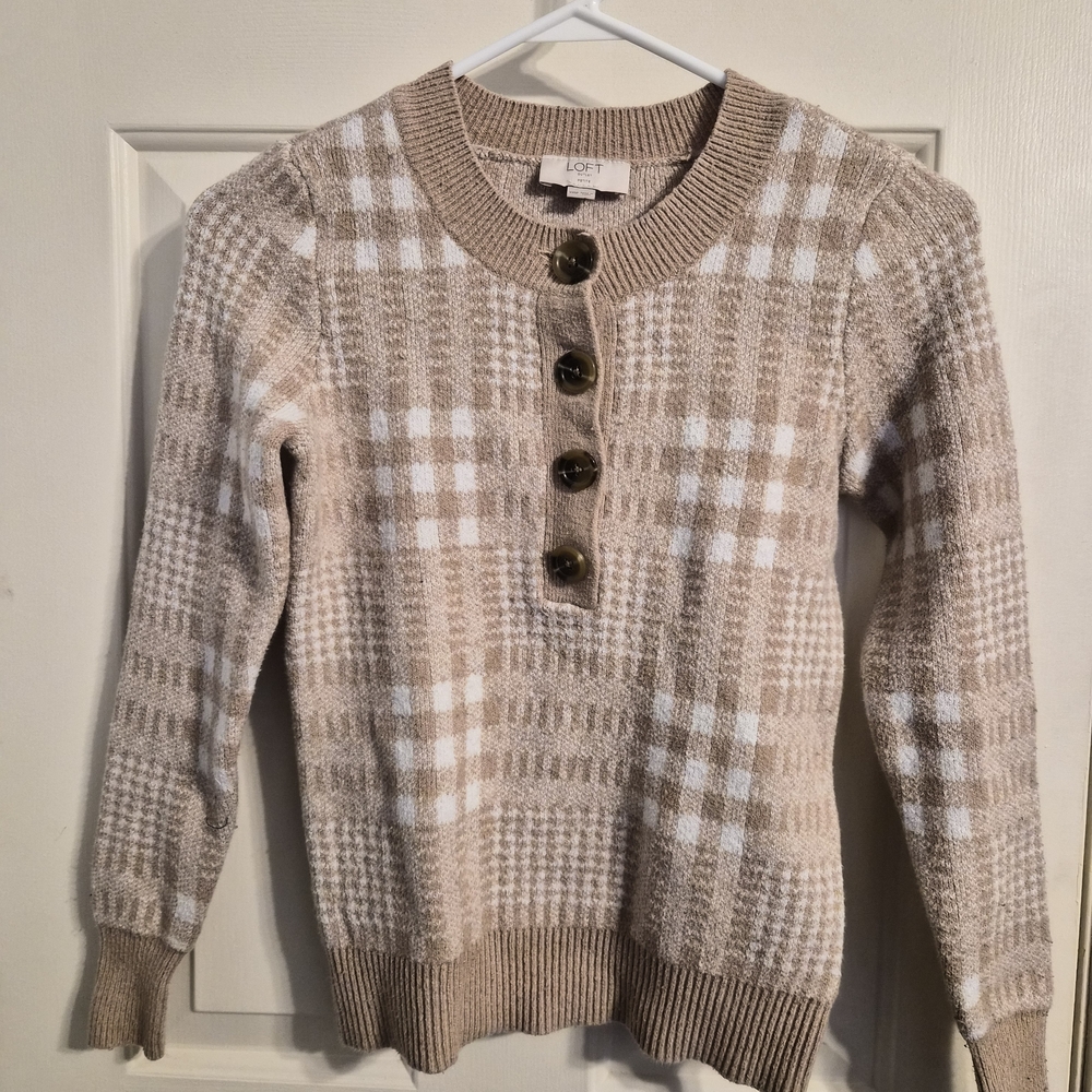 LOFT Beige and White Checkered Sweater